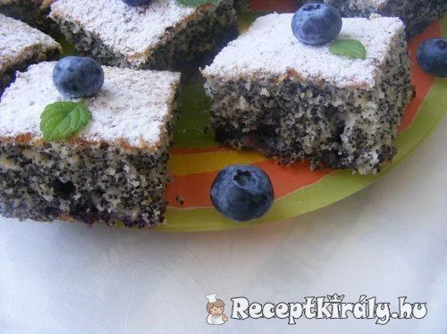 Áfonyás mákos kocka recept