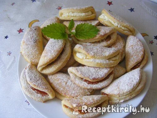 Csacsi füle