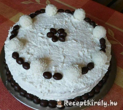 Csokis Raffaello torta recept