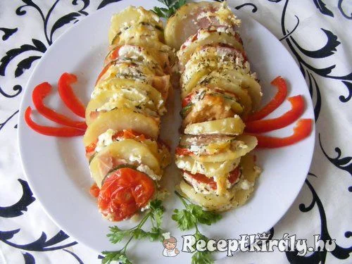 Cukkinis burgonya rakottas