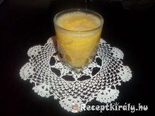 Déligyümölcs koktél vodkával recept