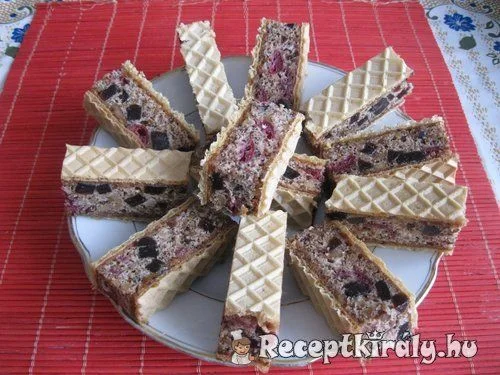 Diós gyümölcsös rahátos piskóta recept