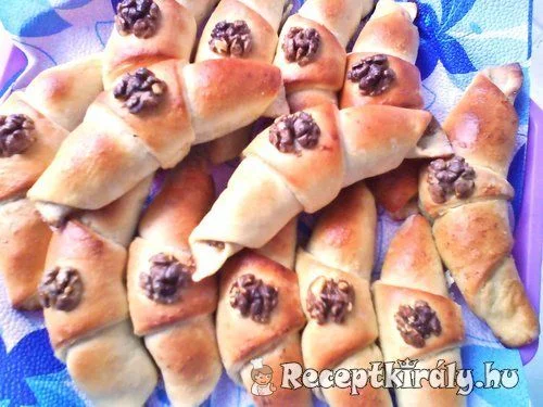 Diós kiflik recept