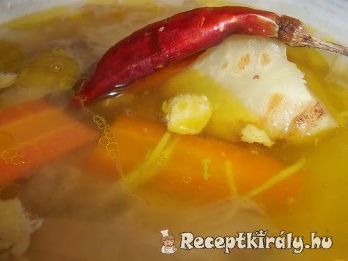 Fehérboros fácánleves recept
