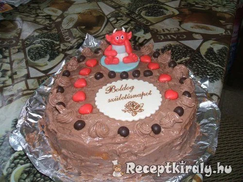 Főzött krémes csokitorta recept