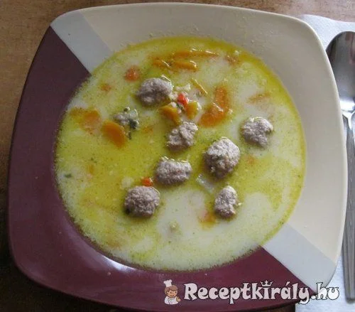 Húsgombócleves