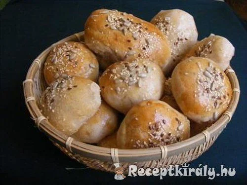 Magvas zsemlék