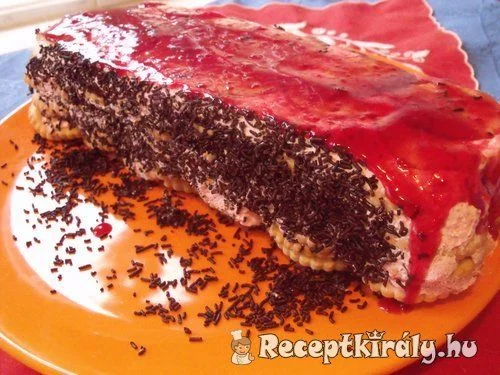 Málnahabos kekszes torta