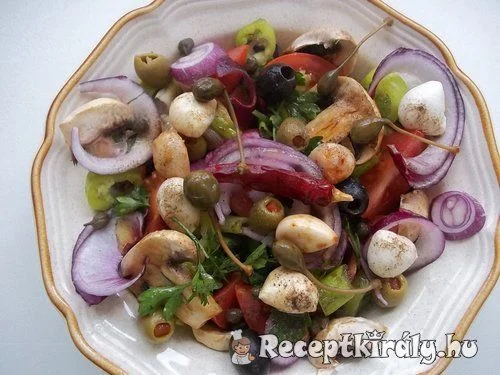 Mediterrán saláta bruschetta-val recept