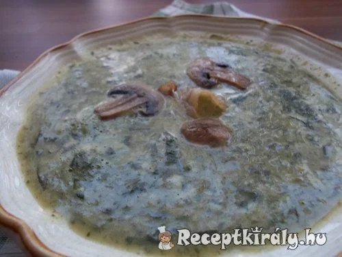 Medvehagyma krémleves sült baconnel gombával recept