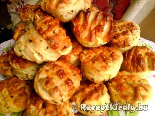 Medvehagymás kacsazsíros pogácsa recept