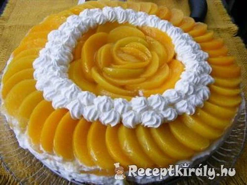 Őszibarackos joghurt-torta recept