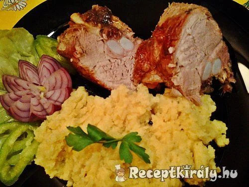 Sertésoldalas tepsiben sütve
