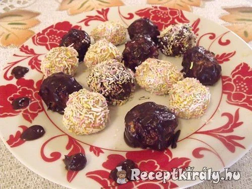 Rumos fahéjas sütőtökgolyók recept