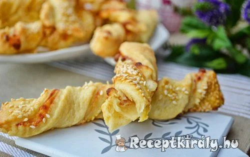 Sajtkrémes szezámos csavart