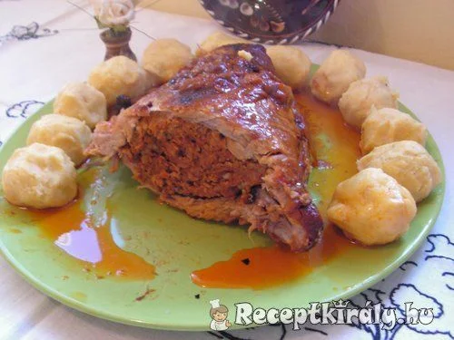 Sertésdagadó kolbászhússal töltve recept