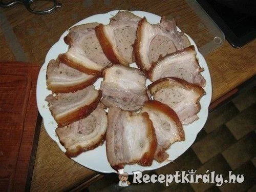Töltött dagadó III