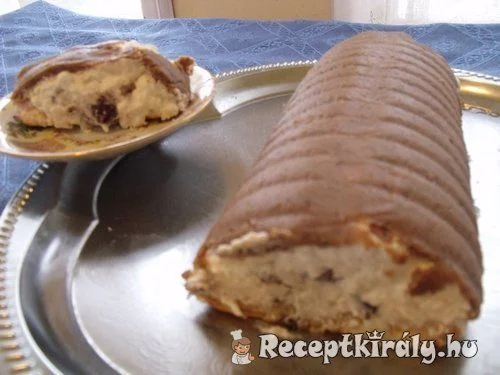 Túrós-meggyes gesztenyealagút recept