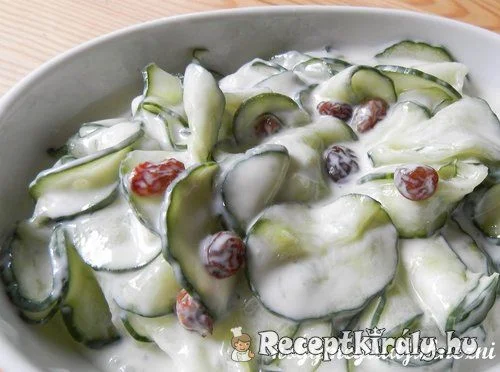 Uborka köret curryhez recept