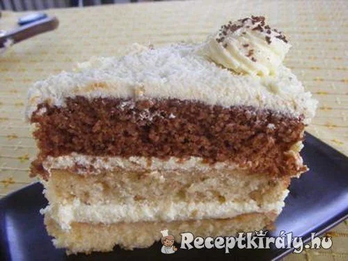 Vaníliás torta háromféle piskótából