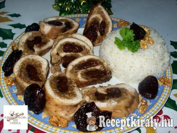 Aszalt szilvával, dióval töltött csirke