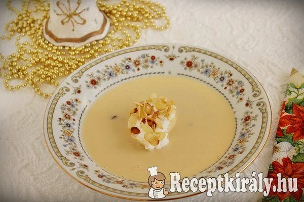 Borleves mandulás-habgaluskával recept