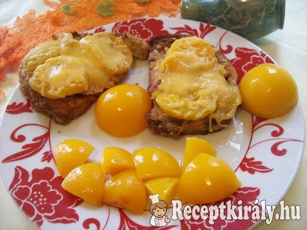 Bundás barackos csirkemell recept