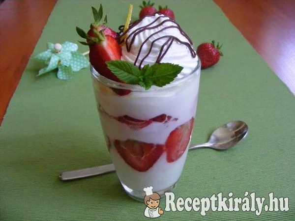 Epres-túrós pohárkrém recept