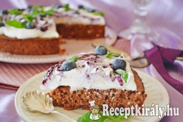 Francia gesztenyetorta áfonyás krémmel - paleo