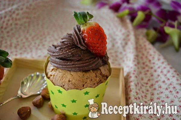 Gesztenyés muffin csokis krémmel - paleo recept