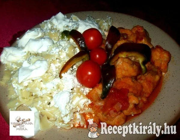 Harcsapörkölt túrós tésztával recept