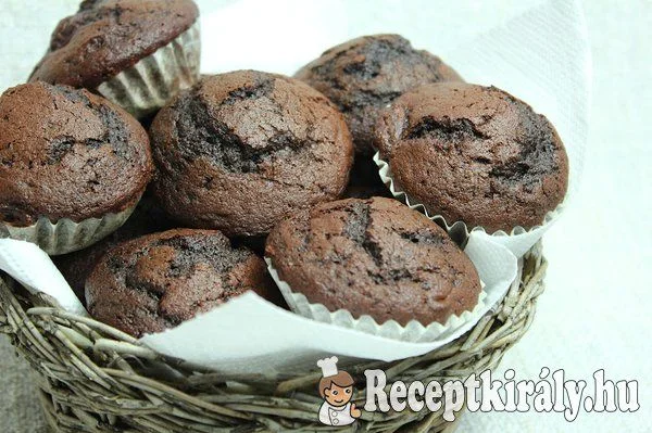Kakaós-meggyes muffin recept