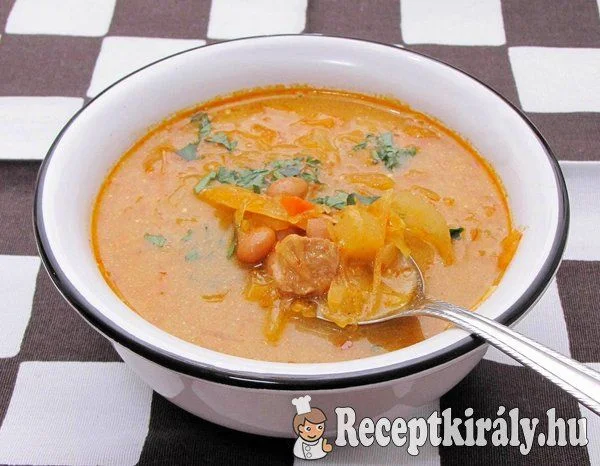 Korhely bableves recept