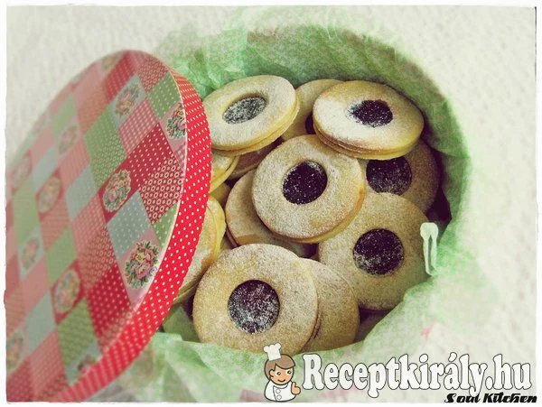 Marcipános linzer szederlekvárral recept