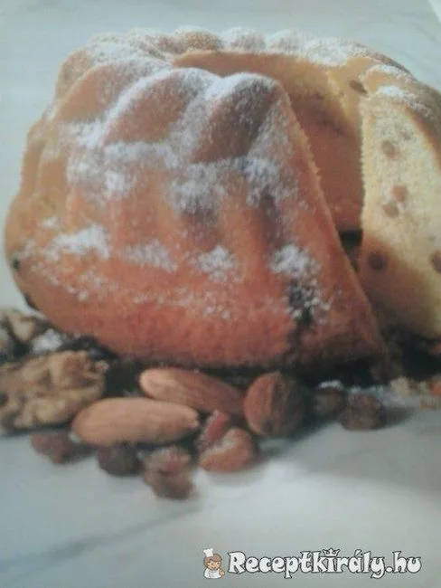 Fügés kuglóf recept