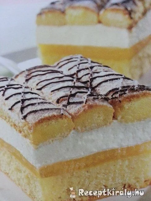Tejszínes piskótás szelet recept