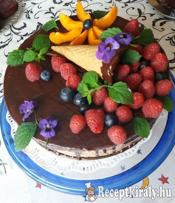 Csokis torta gyümölcsökkel recept