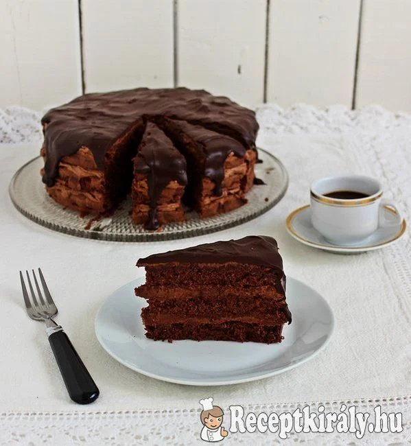 Diós csokoládétorta