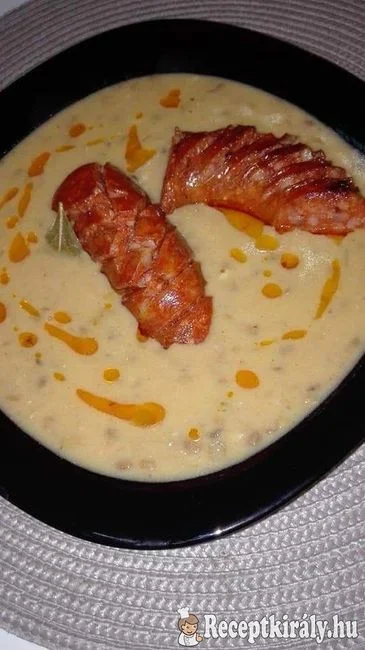 Lencsefőzelék sült kolbásszal recept