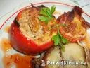 Baconba tekert túróval töltött paprika és paradicsom – 2. kép