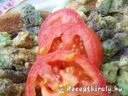 Bruschetta avokádóval paradicsommal és újhagymával – 2. kép