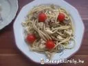 Chilis gombás spagetti kecskesajttal – 2. kép