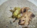 Fehérboros póréhagymás tejszínes gombakrémleves – 3. kép