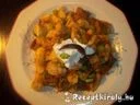 Gnocchi gombapörkölttel tejfölösen – 2. kép