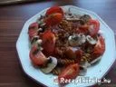 Halsaláta rizzsel chiliszósszal – 2. kép