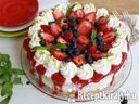 Joghurtos túrókrém torta erdei gyümölcsökkel – 3. kép
