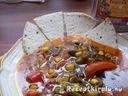 Mexikói zöldségleves tortillával és tequilával – 2. kép