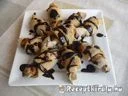 Mézeskalács croissant szilvalekvárral – 3. kép