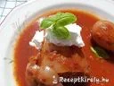 Sonkával töltött paprika vörösboros paradicsomszószban – 1. kép