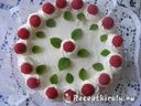 Sütés nélküli málna torta – 3. kép